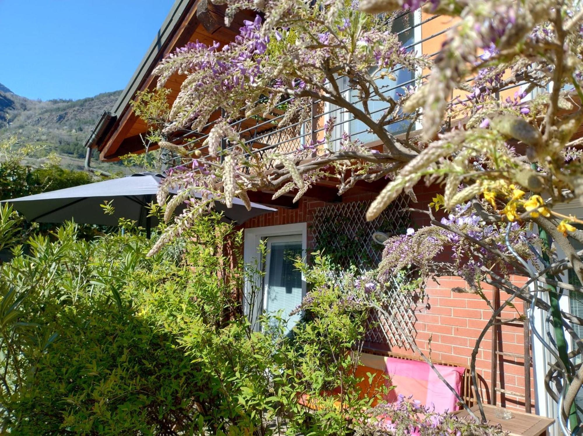 Maison Angela - You & Me Case Vacanza Aosta Exterior photo